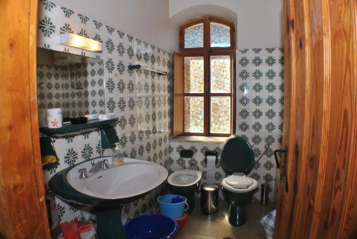 Image No.15-2 Bed House for sale