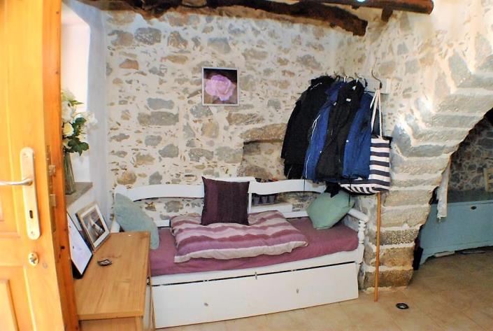 Image No.23-2 Bed House for sale