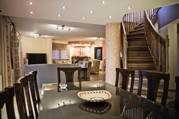 Image No.22-4 Bed Villa / Detached for sale