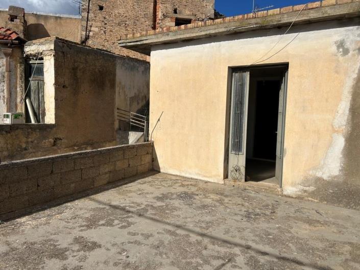 Image No.10-2 Bed House/Villa for sale