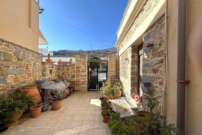 Image No.17-1 Bed House/Villa for sale