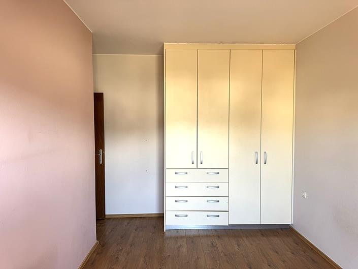 Image No.15-3 Bed Apartment for sale