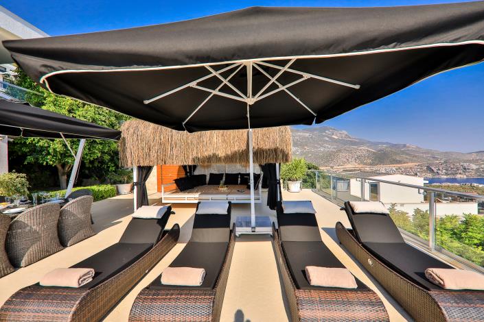 Image No.34-4 Bed Villa / Detached for sale