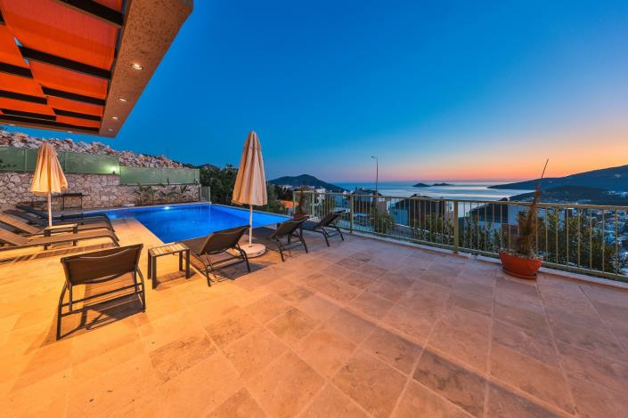 Image No.2-Villa / Détaché de 4 chambres à vendre à Kalkan