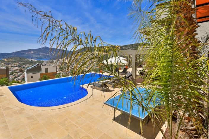 Image No.18-Villa / Détaché de 4 chambres à vendre à Kalkan