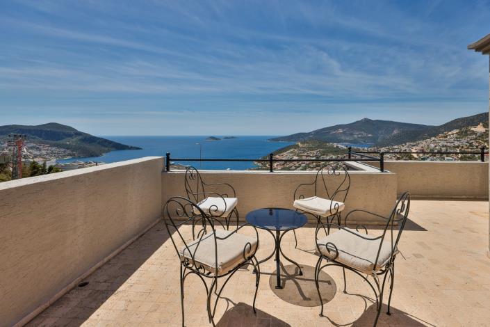 Image No.32-Villa / Détaché de 4 chambres à vendre à Kalkan