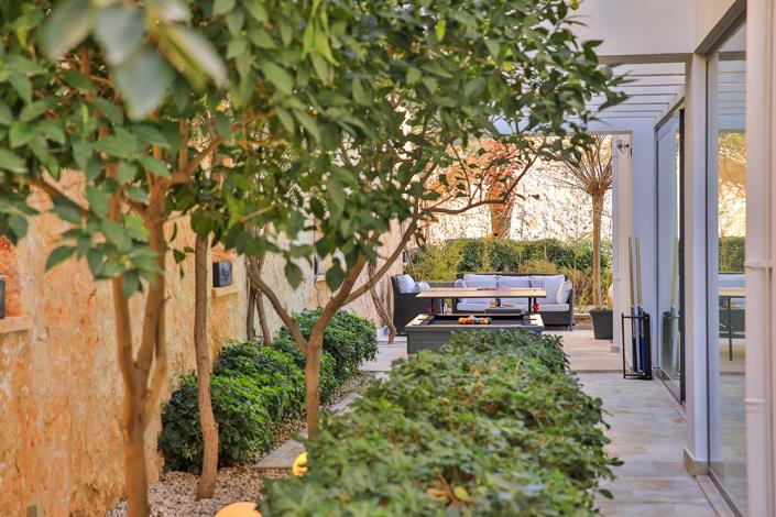 Image No.38-6 Bed Villa / Detached for sale