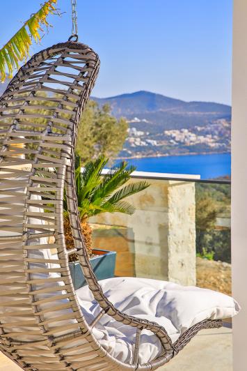 Image No.42-6 Bed Villa / Detached for sale