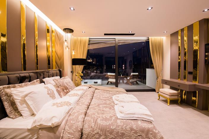 Image No.25-5 Bed Villa / Detached for sale