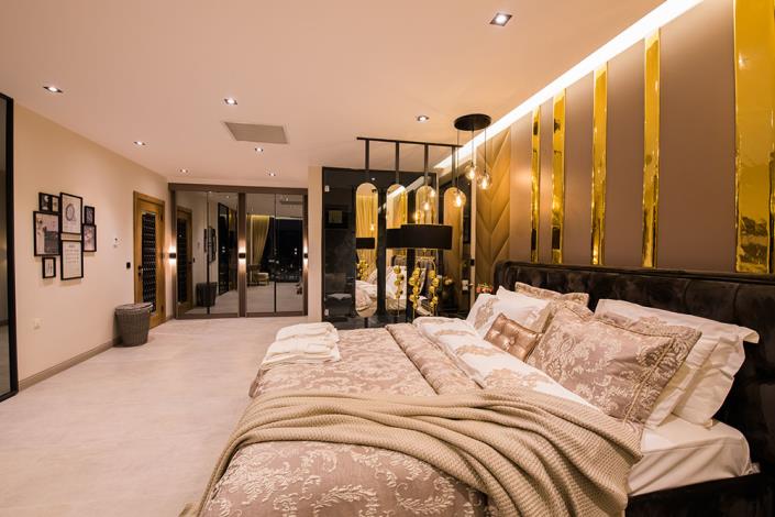 Image No.28-5 Bed Villa / Detached for sale