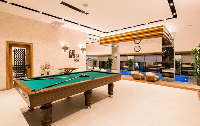 Image No.40-5 Bed Villa / Detached for sale