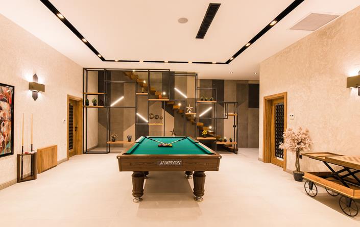 Image No.44-5 Bed Villa / Detached for sale