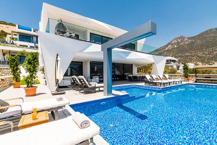 Image No.24-5 Bed Villa / Detached for sale