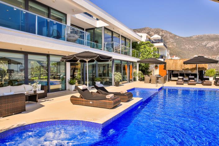 Image No.2-Villa de 4 chambres à vendre à Kalkan