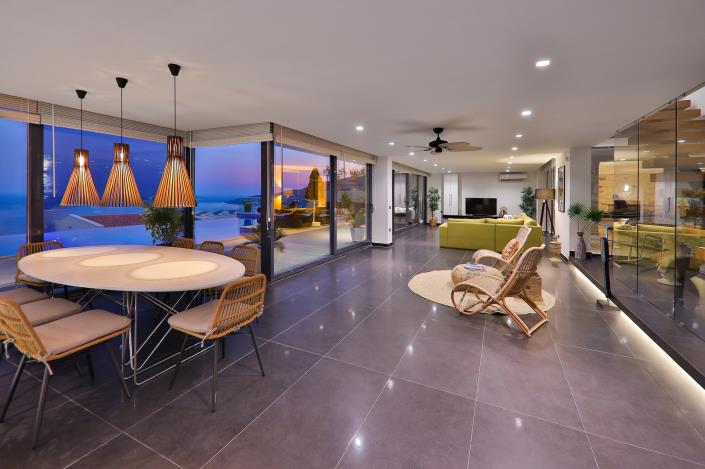 Image No.3-Villa de 4 chambres à vendre à Kalkan