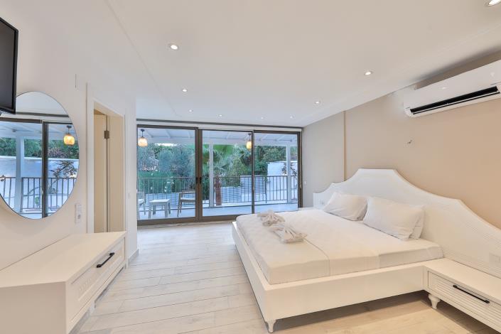 Image No.16-3 Bed Villa for sale