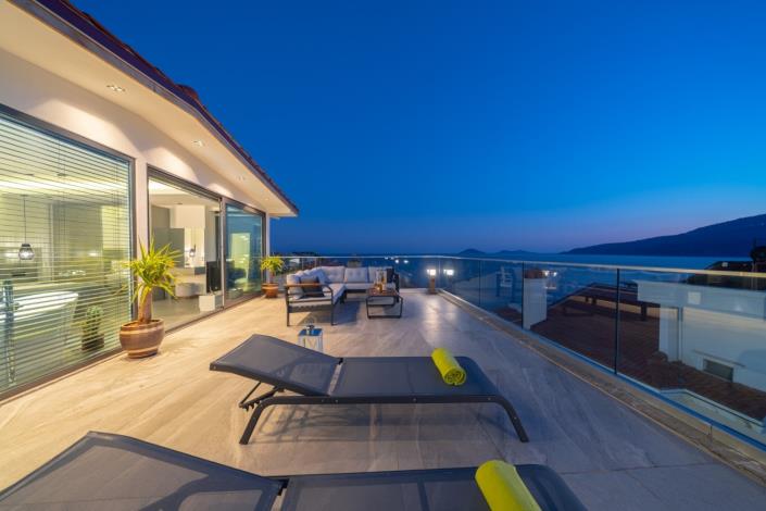 Image No.24-5 Bed Villa / Detached for sale