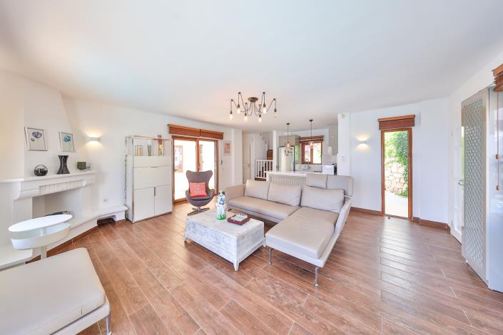 Image No.36-4 Bed Villa / Detached for sale