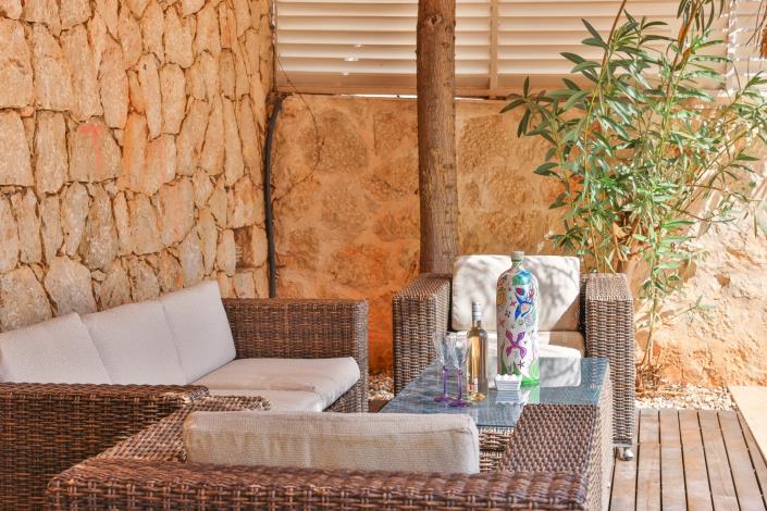 Image No.42-4 Bed Villa / Detached for sale