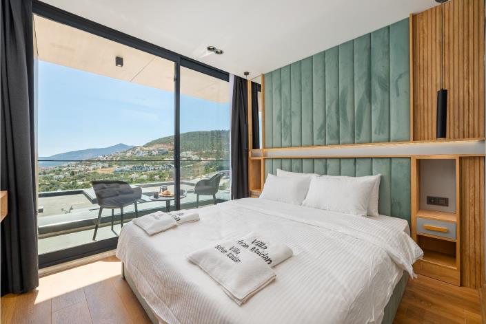 Image No.36-3 Bed Villa / Detached for sale