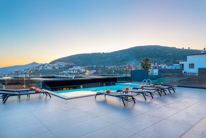 Image No.27-3 Bed Villa / Detached for sale