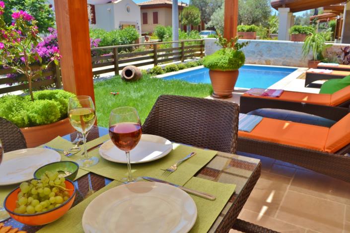 Image No.50-3 Bed Villa / Detached for sale