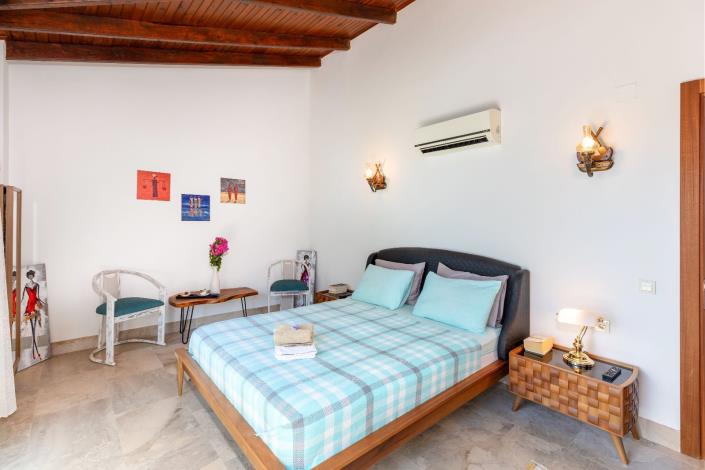 Image No.40-4 Bed Villa / Detached for sale