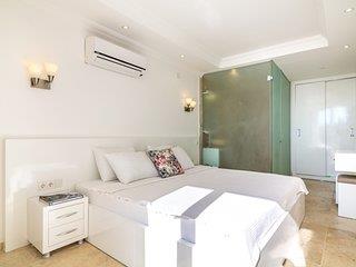 Image No.45-3 Bed Apartment for sale