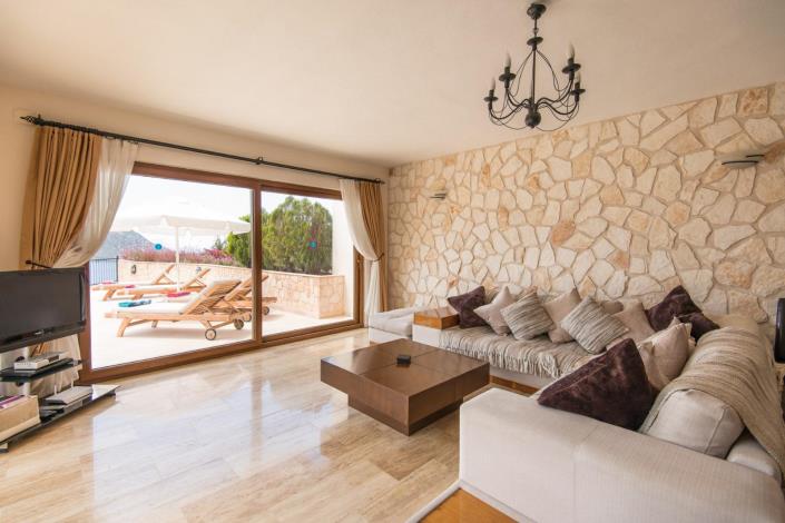 Image No.11-4 Bed Villa for sale