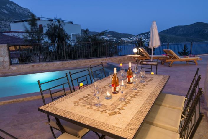 Image No.3-4 Bed Villa for sale