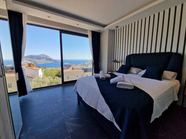 Image No.30-4 Bed Villa for sale