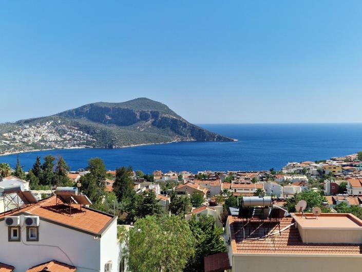 Image No.2-4 Bed Villa for sale