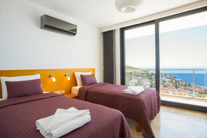 Image No.18-Villa / Détaché de 4 chambres à vendre à Kalkan