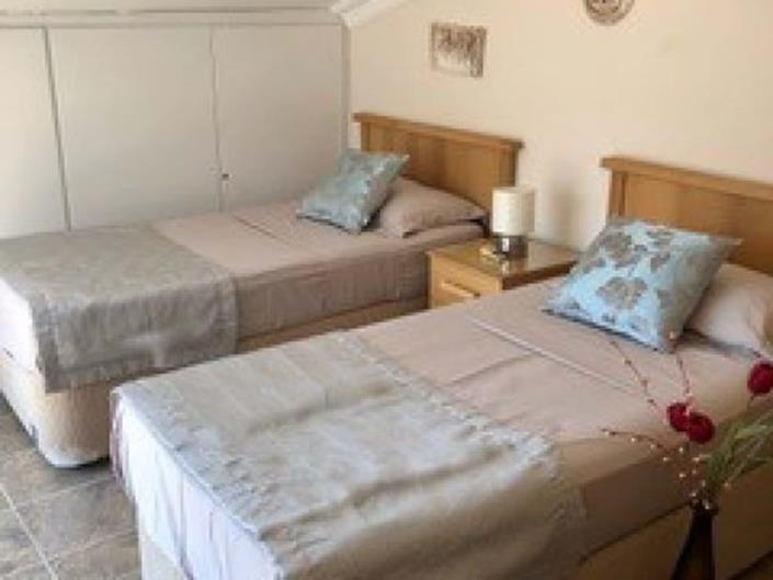 Image No.22-4 Bed Villa / Detached for sale