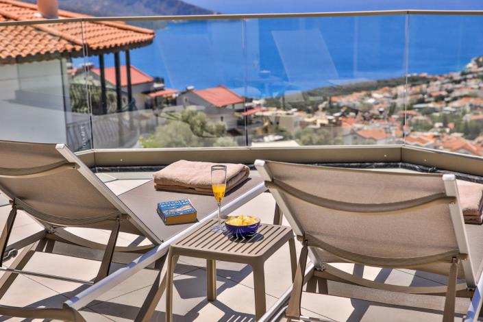 Image No.48-4 Bed Villa / Detached for sale