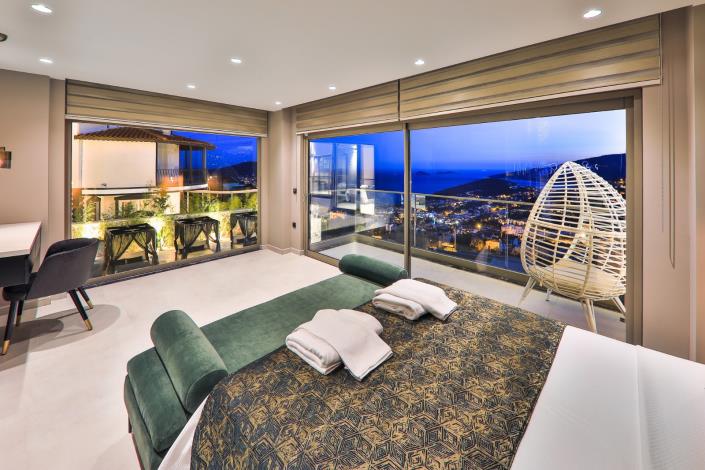 Image No.30-4 Bed Villa / Detached for sale