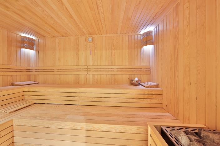 Image No.42-5 Bed Villa / Detached for sale