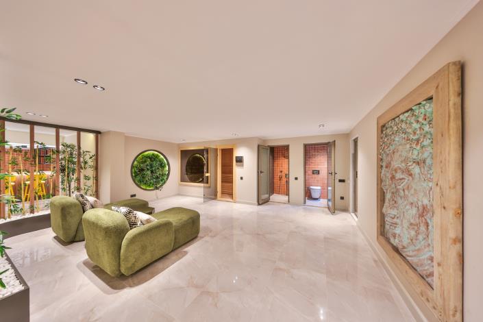 Image No.47-5 Bed Villa / Detached for sale