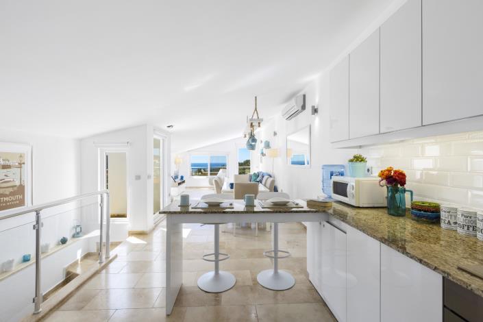 Image No.22-3 Bed Apartment for sale