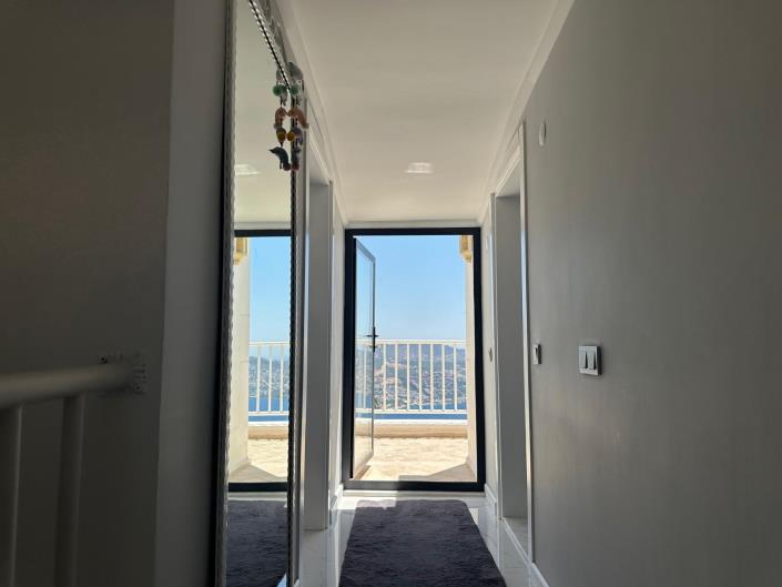 Image No.33-2 Bed Apartment for sale