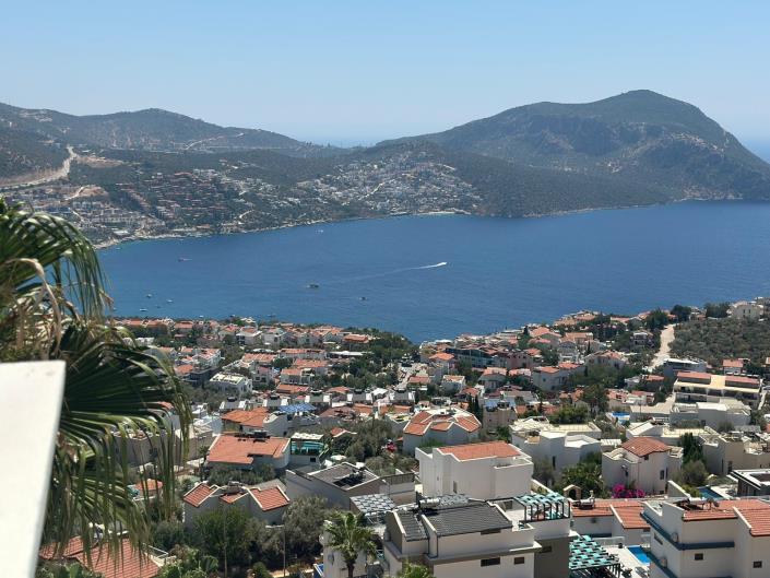 Image No.38-2 Bed Apartment for sale