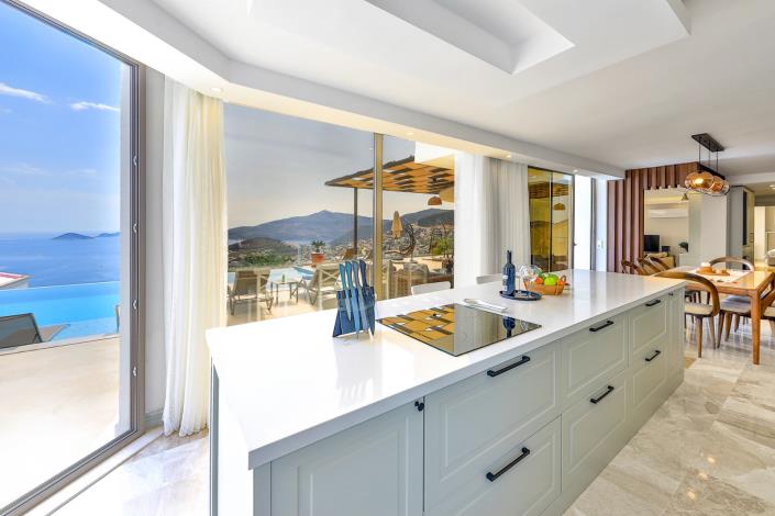 Image No.16-5 Bed Villa / Detached for sale