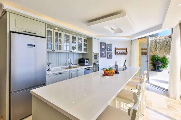 Image No.19-5 Bed Villa / Detached for sale