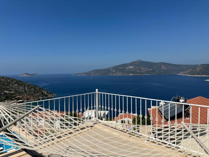 Image No.46-4 Bed Villa / Detached for sale