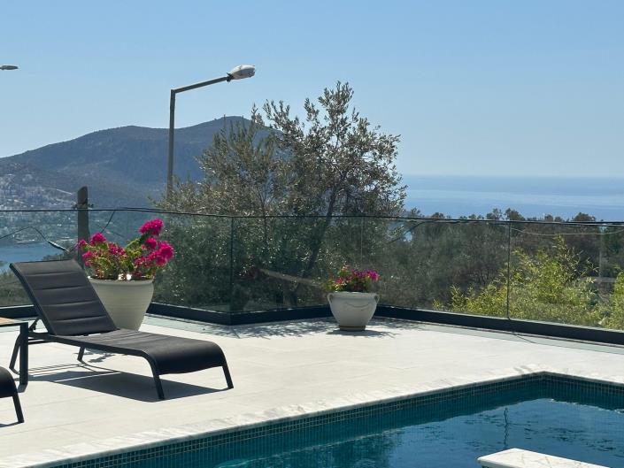 Image No.9-6 Bed Villa / Detached for sale