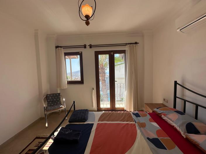 Image No.21-4 Bed Villa / Detached for sale