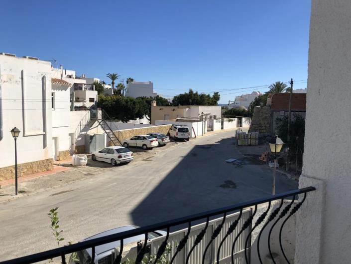 Image No.23-4 Bed Villa / Detached for sale