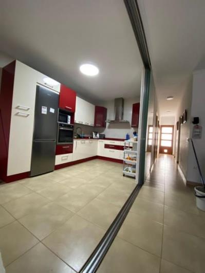 Image No.9-3 Bed Villa for sale