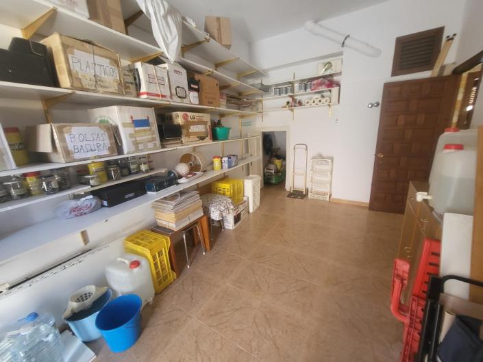 Image No.8-4 Bed Villa for sale