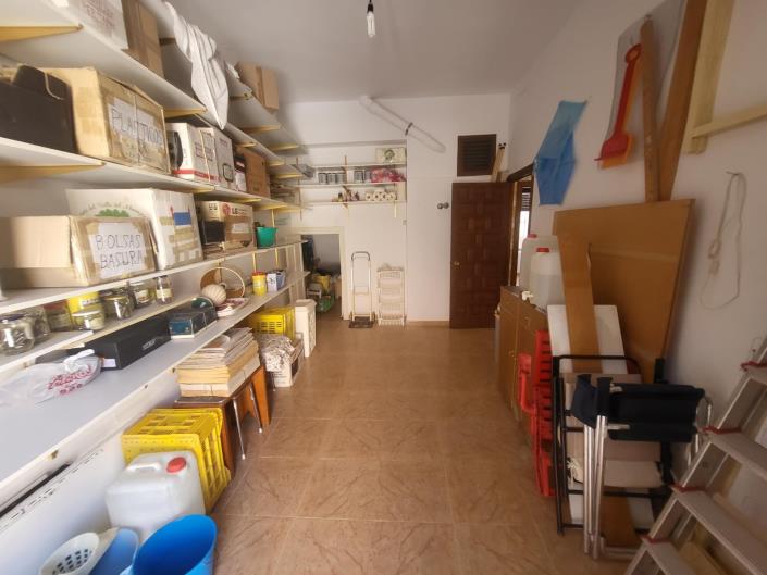 Image No.9-4 Bed Villa for sale